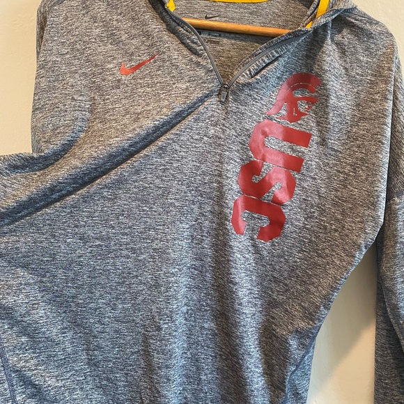 Nike Dri-Fit USC University of Southern California Pullover with Hood - Picture 3 of 4